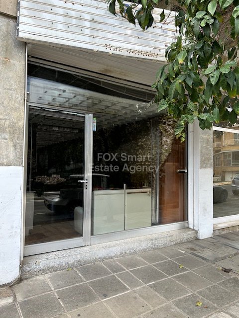 Proprietate 2