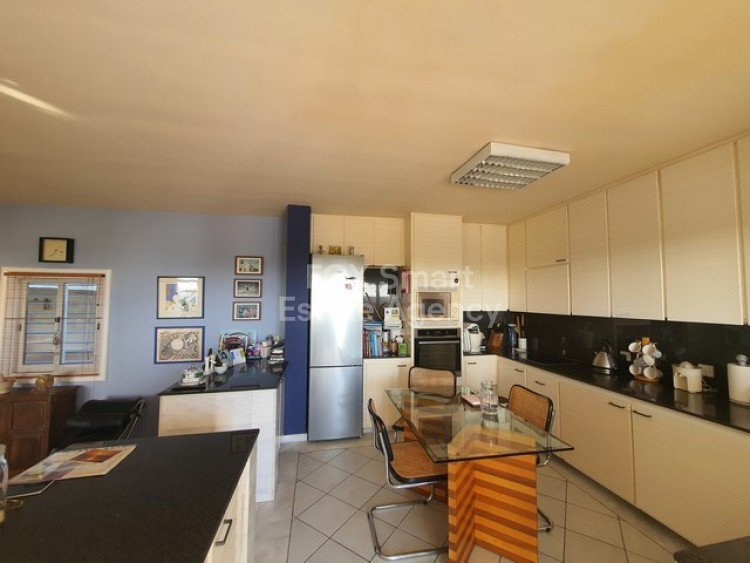 Property 28