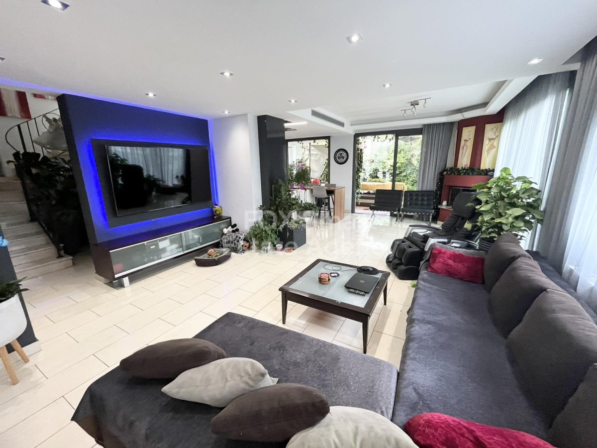 Property 32