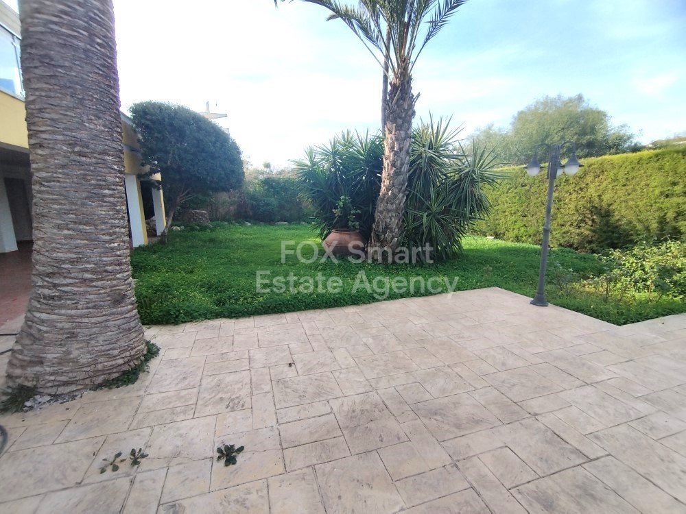 Property 28