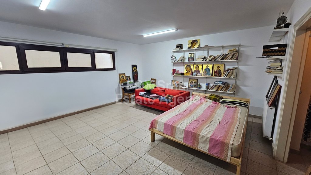Property 17