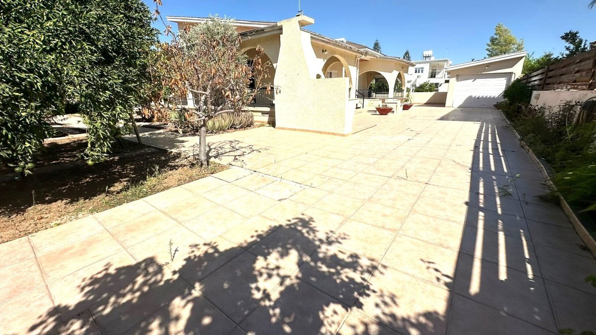 Property 28