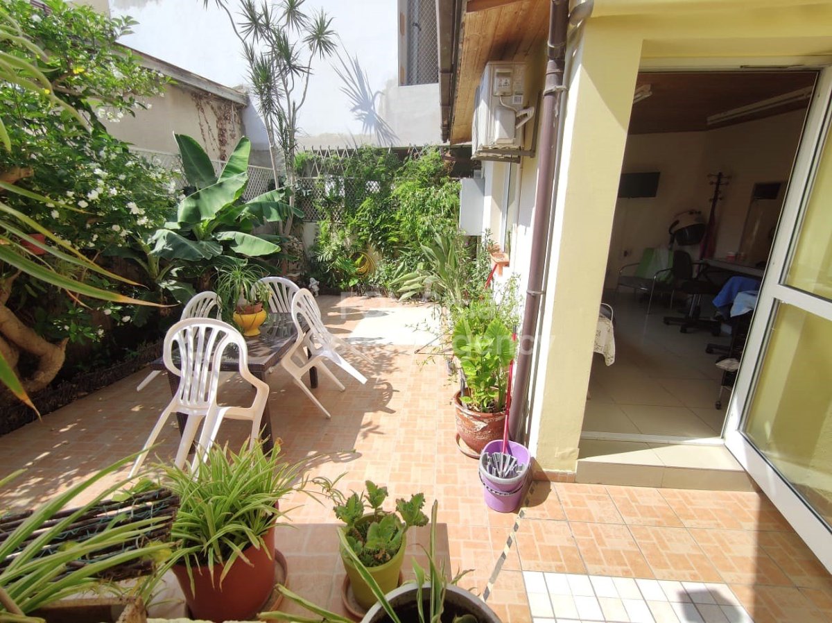 Property 28