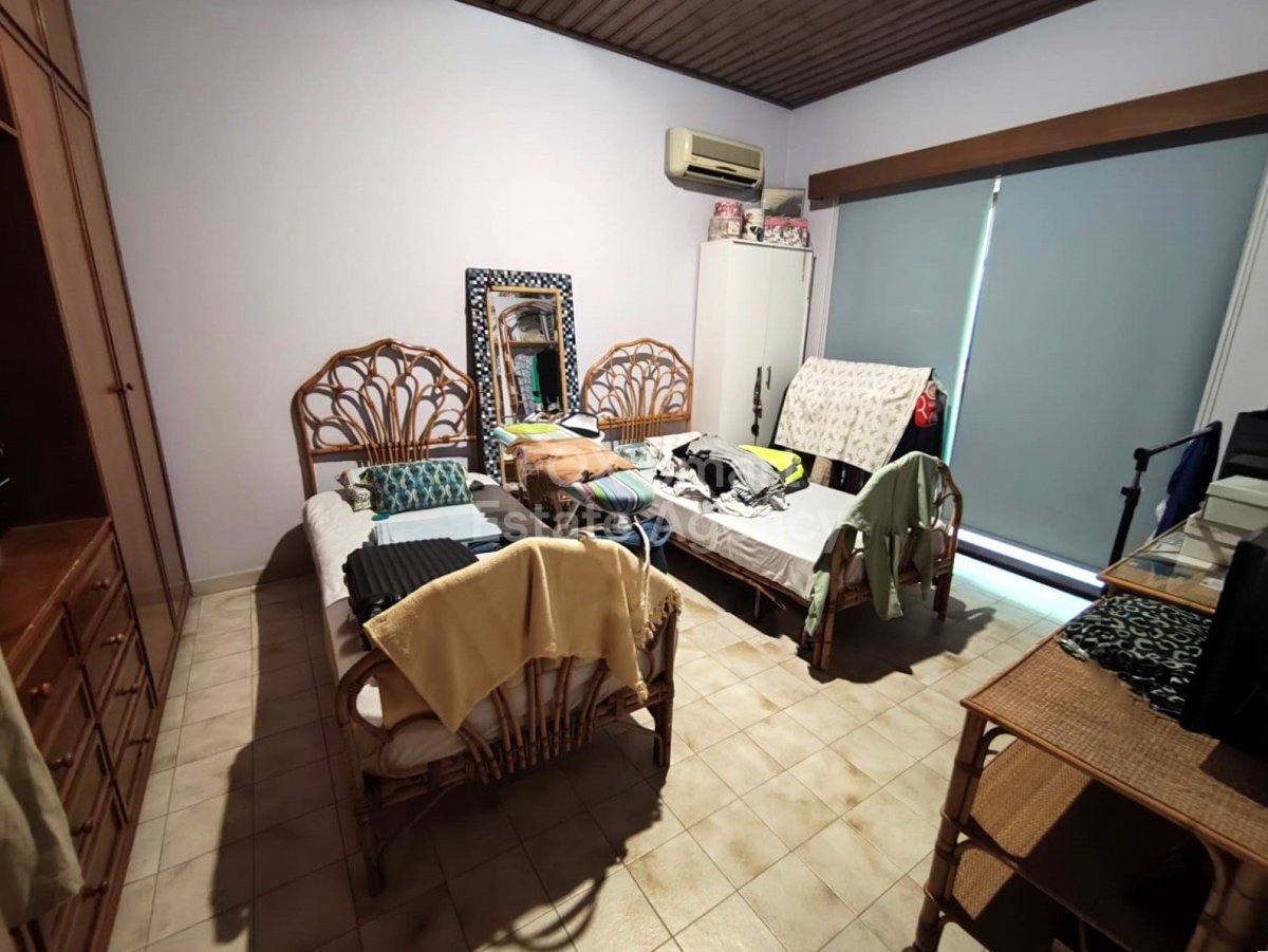 Property 16