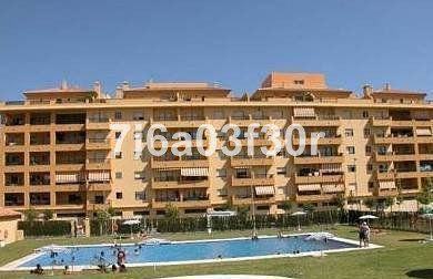 R2452595