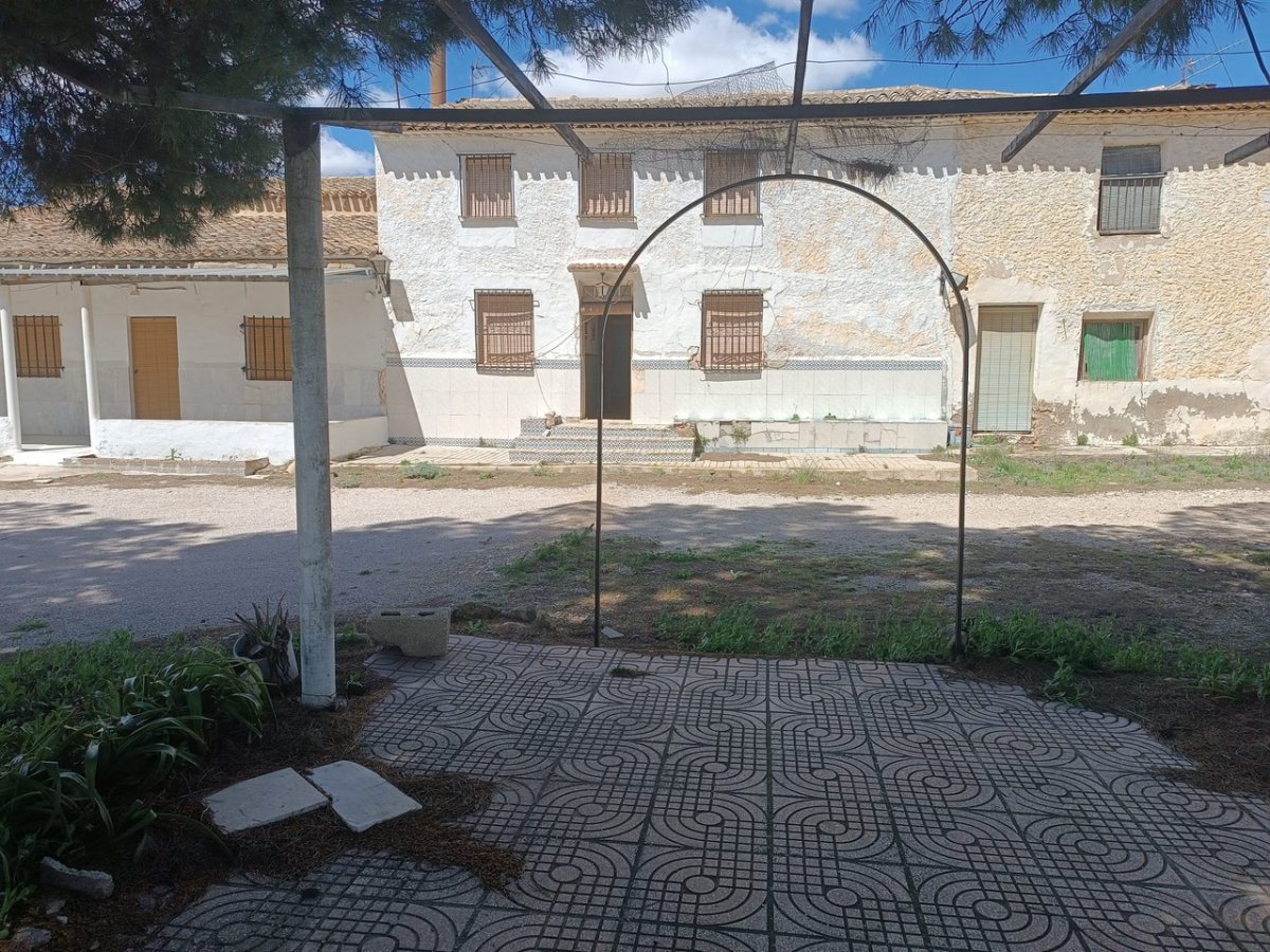 Propiedad 4