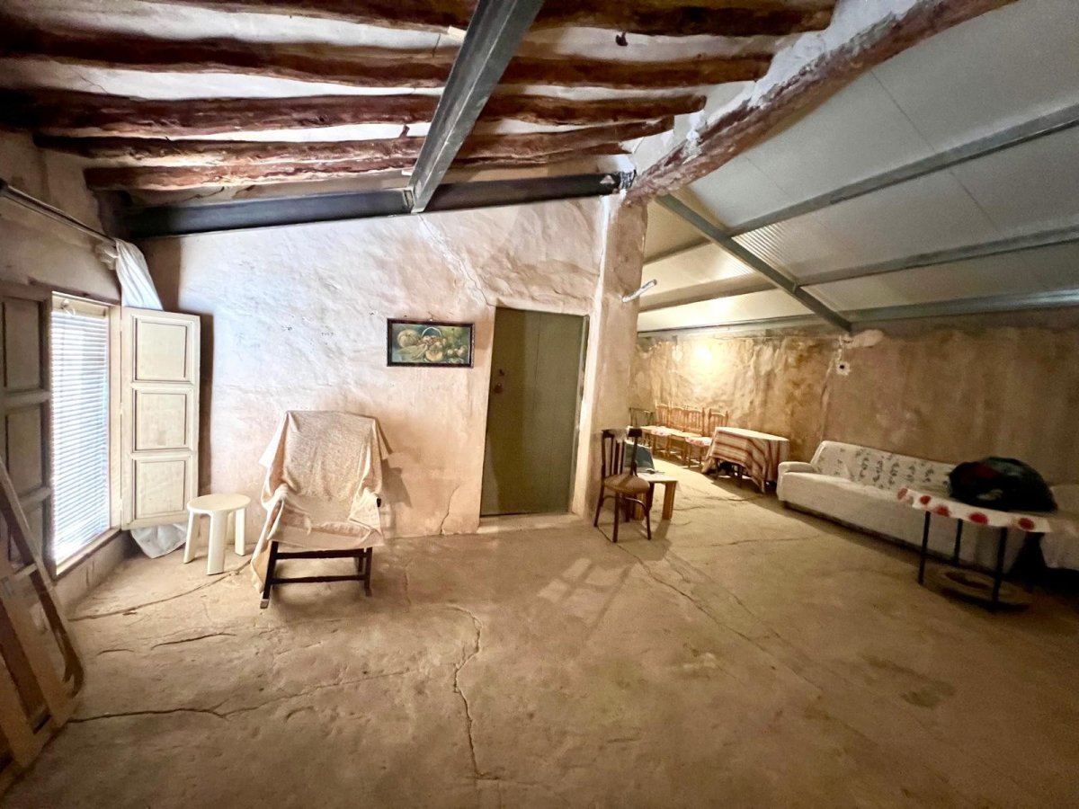 Property 32